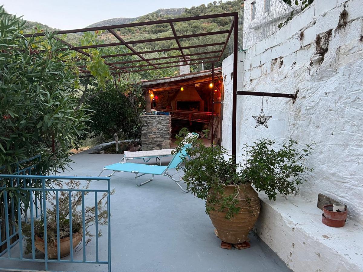 Maison Charme Avec Piscine Privee, Pres De La Mer A Sappounakeika, Tyros Sapounakeika Dış mekan fotoğraf