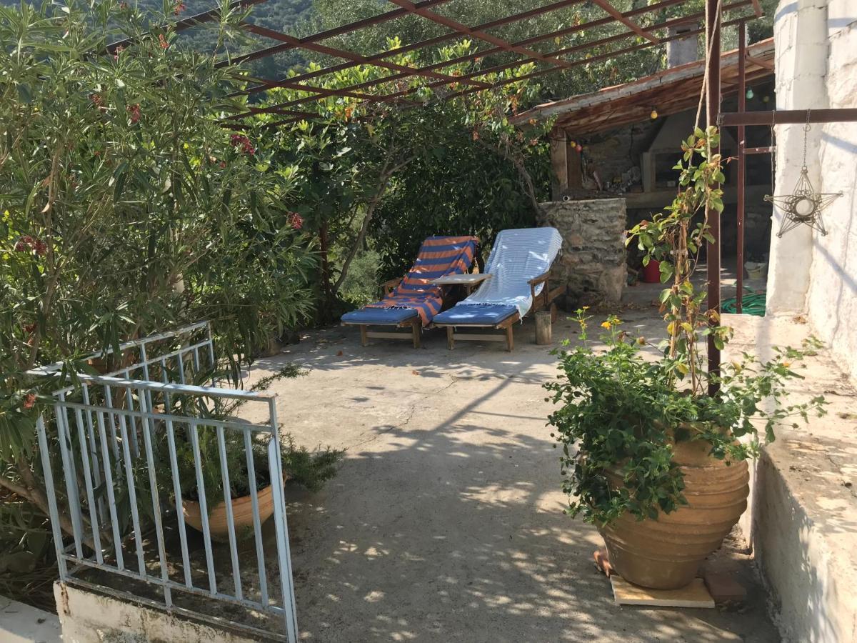 Maison Charme Avec Piscine Privee, Pres De La Mer A Sappounakeika, Tyros Sapounakeika Dış mekan fotoğraf